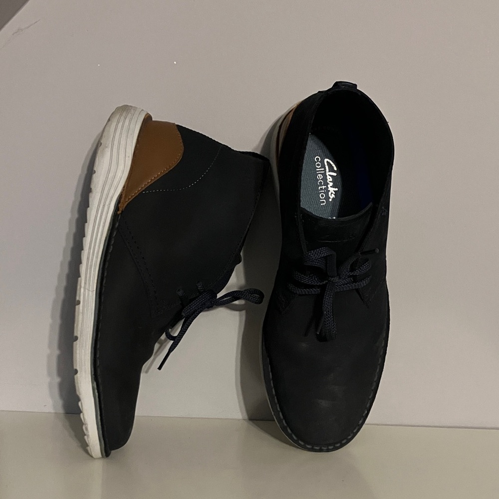 Clarks Men's Black & Tan Shoes Sz 10.5 10 1/2